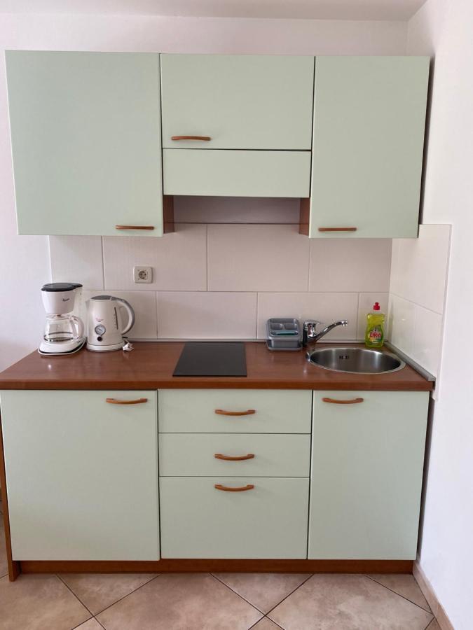 Apartments Villa Medic Brela Kültér fotó