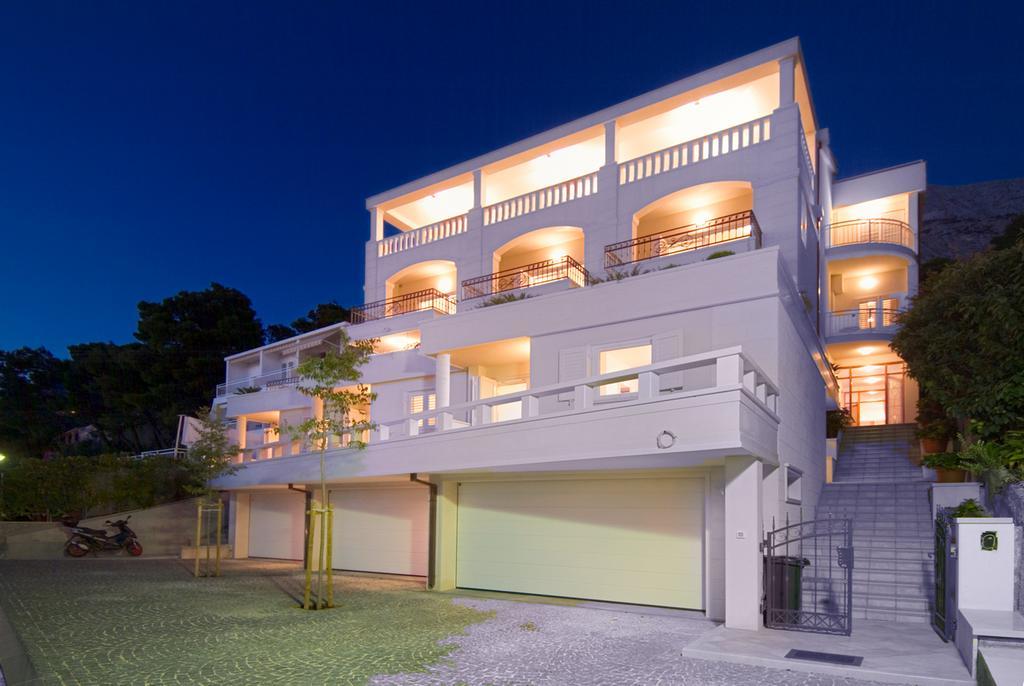 Apartments Villa Medic Brela Kültér fotó